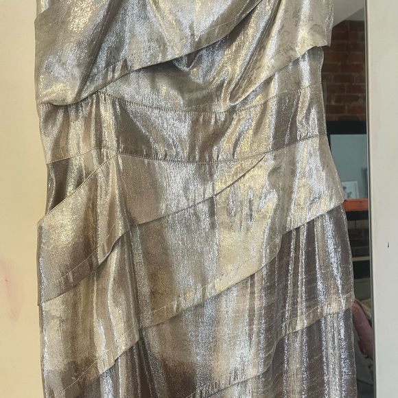 FENDI SILVER LAMÉ DRESS SIZE 6 - Picture 3 of 6